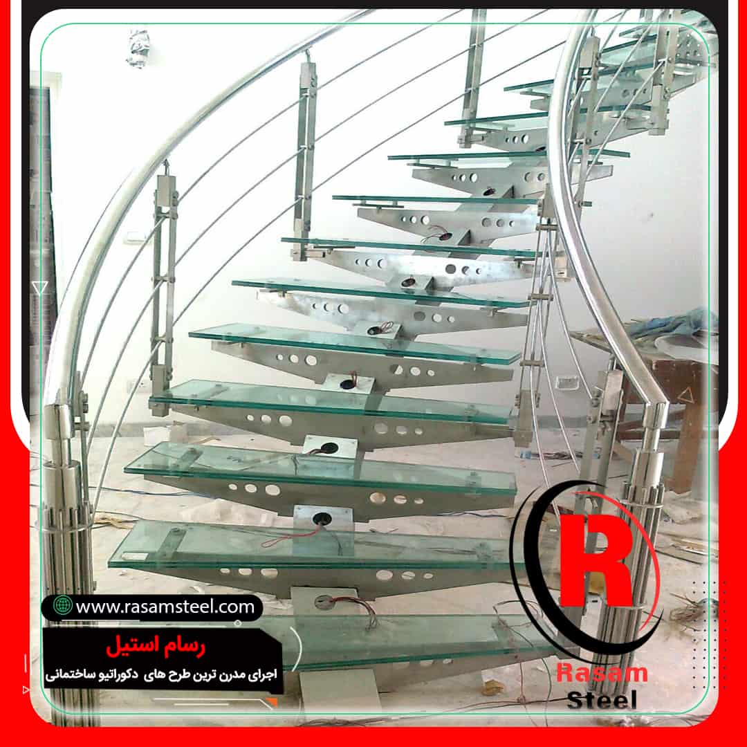 قیمت اجرای راه پله مارپیچ حول محور استیل شیشه ای